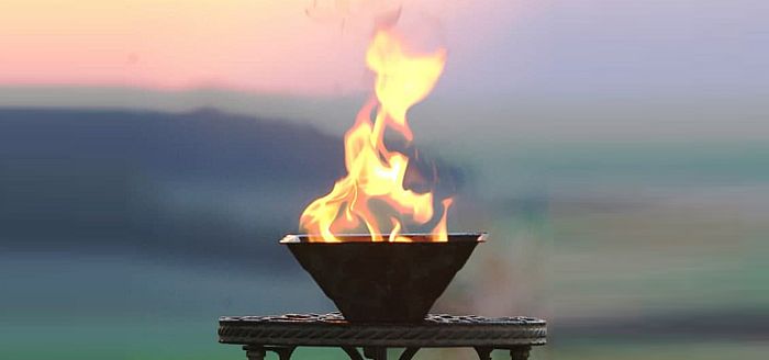 Agnihotra Feuerritual zu Sonnenaufgang und Sonnenuntergang